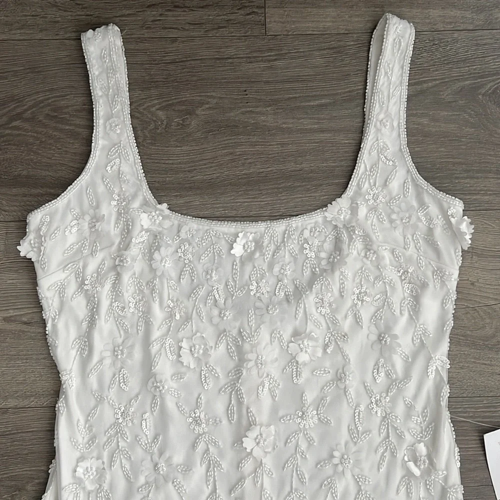 Lulu's White Embellished Square-Neck Wedding Gown - Picture 6 of 12